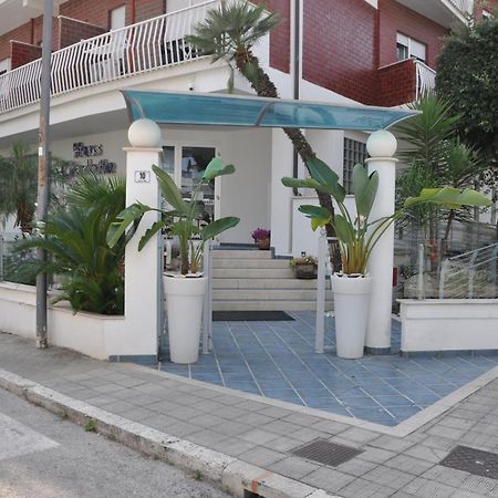 Hotel Haus Charlotte San Benedetto del Tronto Ngoại thất bức ảnh