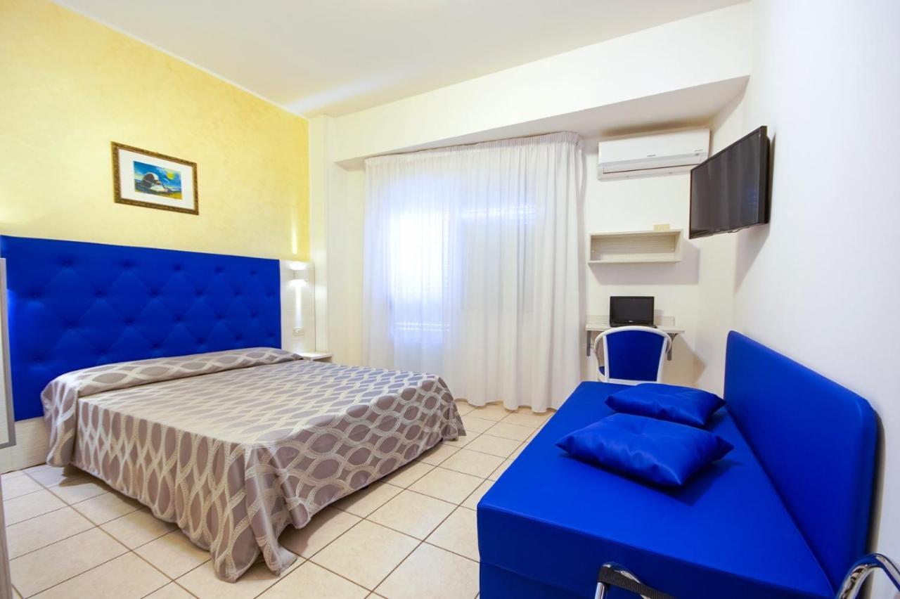 Hotel Haus Charlotte San Benedetto del Tronto Ngoại thất bức ảnh