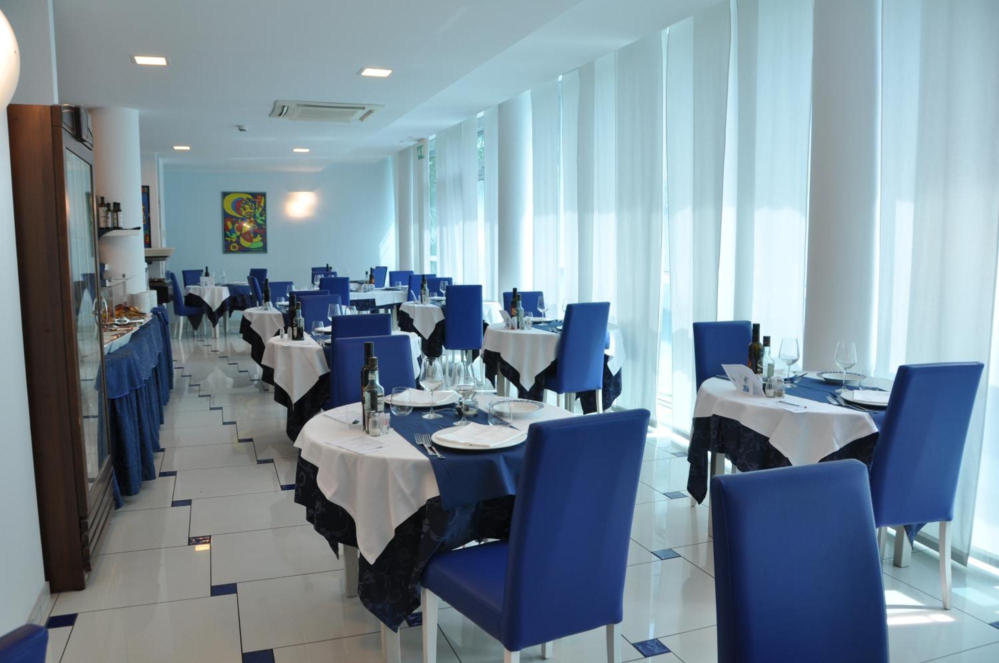 Hotel Haus Charlotte San Benedetto del Tronto Ngoại thất bức ảnh