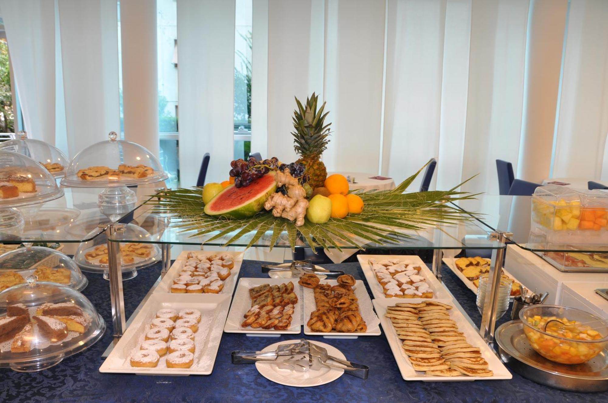 Hotel Haus Charlotte San Benedetto del Tronto Ngoại thất bức ảnh